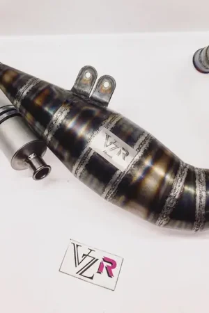 Vezzola Racing - Marmitta ad Espansione Serie HP per kit in alluminio 150/160cc con interasse scarico 60 adatta per Vespa ET3 con cassettino | Prezzo ridotto