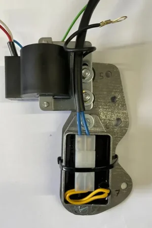 Vezzola Racing - Kit Montaggio Bobina e Regolatore SIP per Vespa PK/HP e Carter SIP (Ferro da verniciare) | Diretto dalla fabbrica
