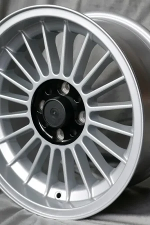 Cerchio MAXILITE Alpina 6x15 4x100 ET12 alesaggio 57,1mm - Molto apprezzato