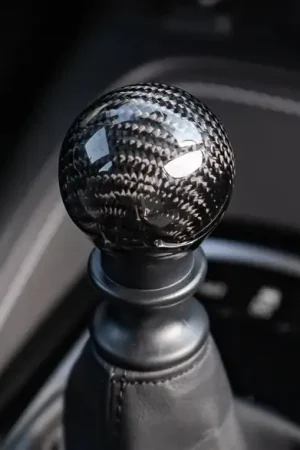 Nuovo in catalogo - Pomello TOM‘S in Carbonio per Toyota Yaris GR